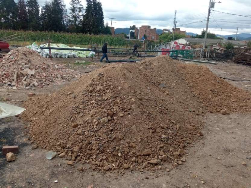 En Cota se estaría rellenando un nacimiento hídrico, generando afectación a los ecosistemas.