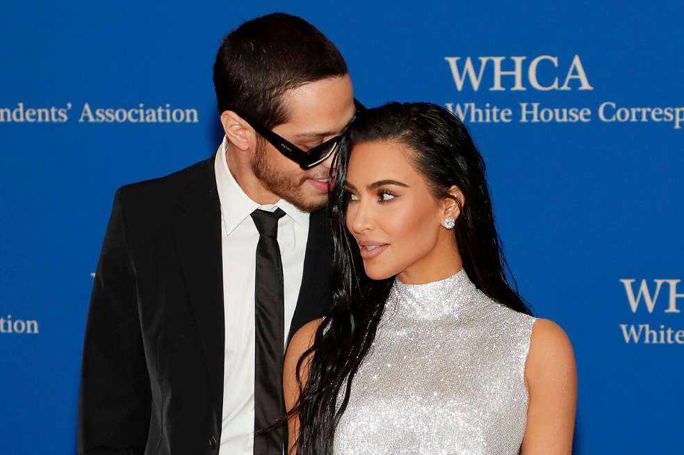 La modelo Kim Kardashian esperó 6 meses antes de presentarles a sus hijos a su nuevo novio, Pete Davidson. Estos fueron sus motivos
