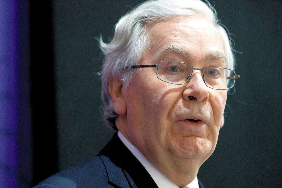 Sir Mervyn King, presidente del Banco de Inglaterra, es el principal arquitecto de esta estrategia financiera. / EFE