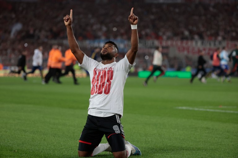 Miguel Ángel Borja le dio la victoria a River Plate en el Superclásico ante Boca