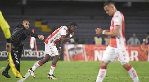 Santa Fe se juega en Lima el liderato del Grupo G de la Copa Sudamericana