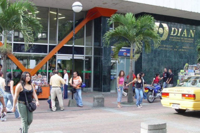 Recaudo tributario a abril creció 3,9% hasta los $44,4 billones