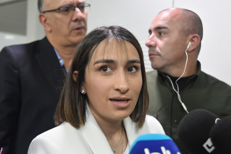 Caso Laura Sarabia: capturan a cuatro policías relacionados con abusos a exniñera
