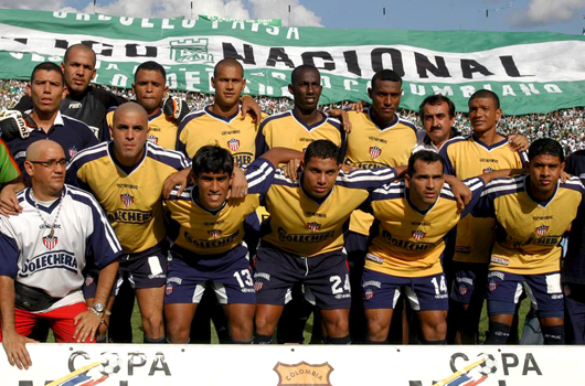 FUTBOL, FINAL NACIONAL - JUNIOR.MEDELLIN - COLOMBIADICIEMBRE 19 DE 2004EDGAR DOMINGUEZDIGITAL