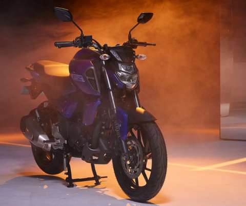 ¿Pensando en comprar moto en 2025? Atributos clave para que sea segura