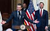 Hegseth, acusado de agresión sexual, confirmado como secretario de Defensa de Trump