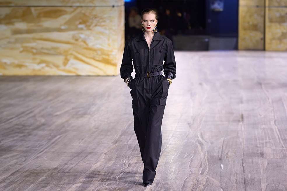 El enterizo propuesto por Saint Laurent será una de las grandes tendencias del año nuevo.