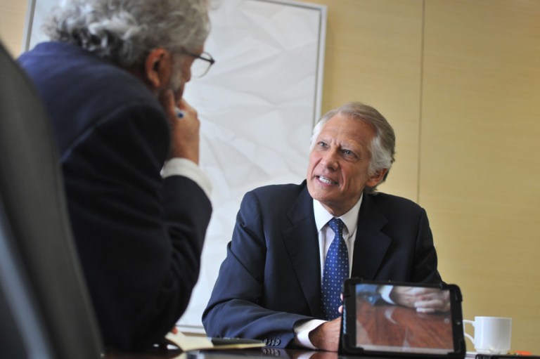 ‘Santos y Uribe pueden construir un camino’