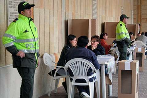 Consideran un "despilfarro" consultas internas de los partidos