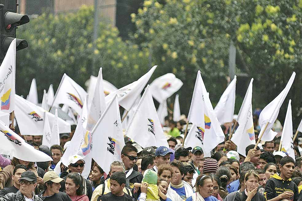 Agrupadas en la Convergencia por la paz, organizaciones sociales convocan velatón nacional para el próximo 7 de diciembre. / Archivo El Espectador