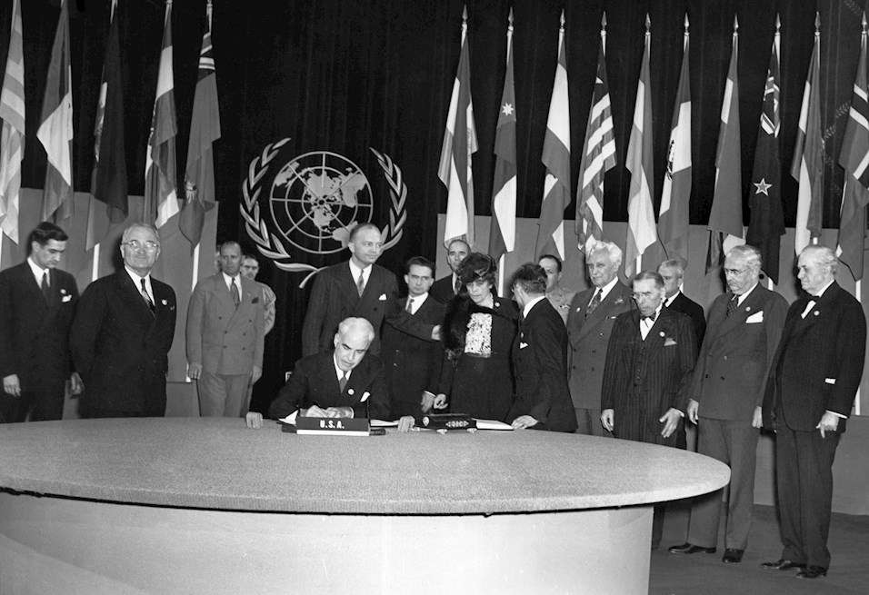 Firma Carta Naciones Unidas 75 años.