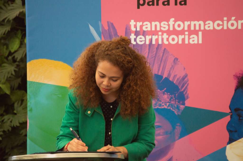 La ministra Yesenia Olaya firmó la resolución 1452 de 2024, con la que se traza la ruta para las cinco misiones.