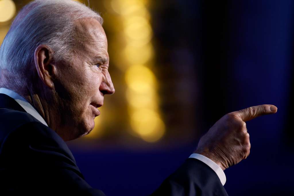 Washington (United States), 24/01/2024.- US President Joe Biden speaks at the United Auto Workers (UAW) conference in Washington, DC, USA, 24 January 2024. The United Auto Workers union endorsed Biden, delivering a long-sought boost to his 2024 reelection campaign ahead of an increasingly likely rematch with Donald Trump. EFE/EPA/Ting Shen/POOL