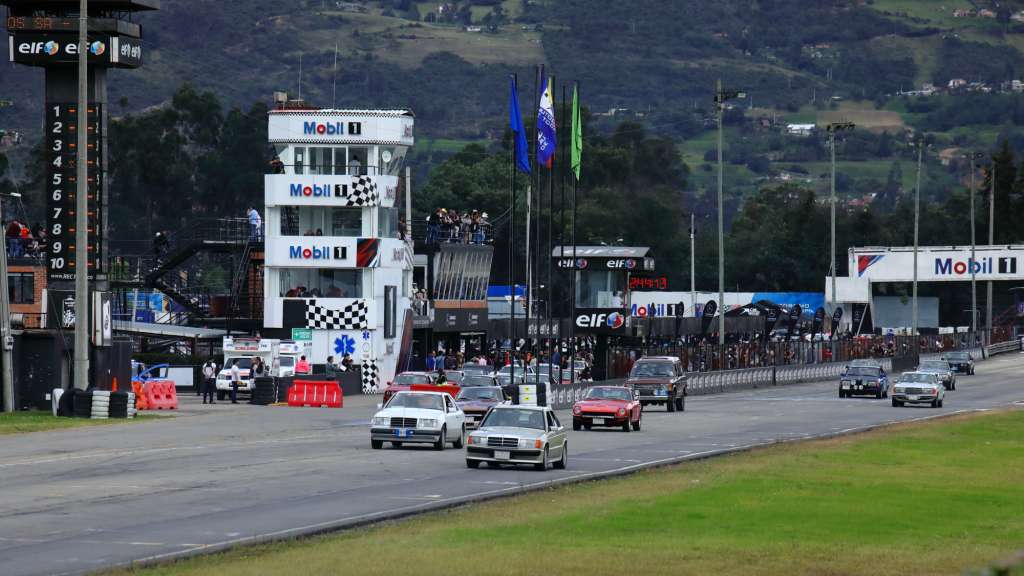 El siguiente evento del Club Los Tortugas será la temporada 2025 del Campeonato Nacional de Automovilismo (CNA), que comenzará el próximo sábado 15 de marzo con el Reto Valientes. La primera válida tendrá como escenario al Autódromo de Tocancipá.