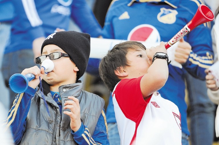 Santa Fe y Millonarios: Hermanar los colores y las páginas