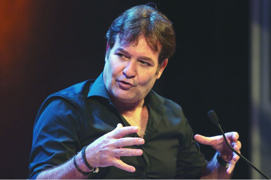 El actor cubano Jorge Perugorría conversó sobre su carrera con Sandro Romero Rey. / EFE