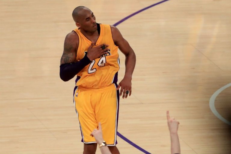 Kobe Bryant se despidió con 60 puntos en la victoria de Lakers