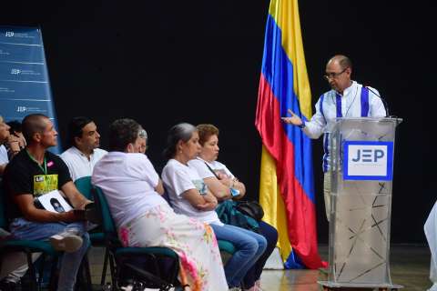 “Yo no di la orden”: general (r) Paulino Coronado ante las víctimas y la JEP