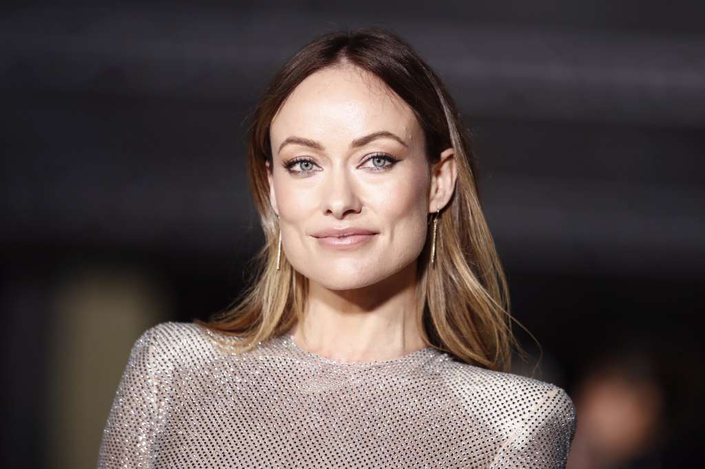 Los Angeles (United States), 16/10/2022.- Olivia Wilde poses on the red carpet prior to the Second Annual Academy Museum Gala at the Academy Museum in Los Angeles, California, USA, 15 October 2022. (Estados Unidos) EFE/EPA/CAROLINE BREHMAN