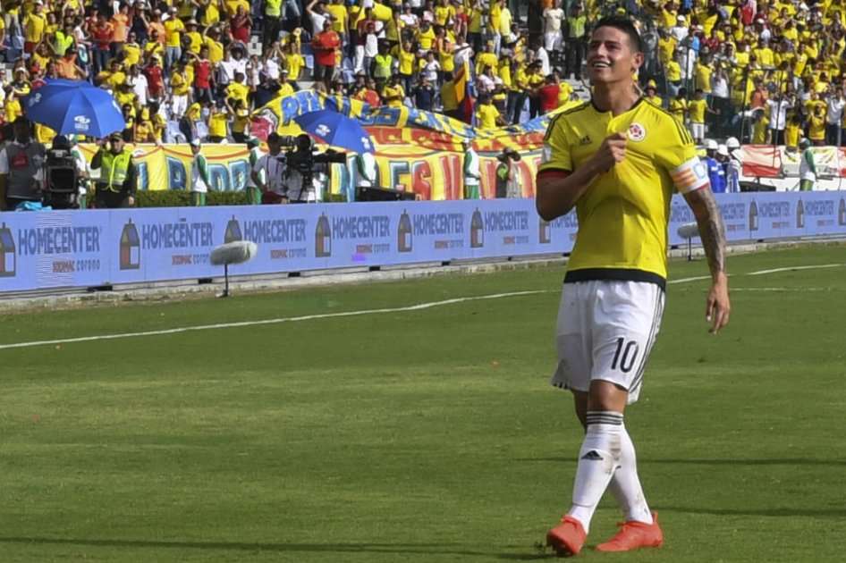 James Rodríguez celebra el gol con el que abrió el gol en el Metropolitano. Foto: AFP
