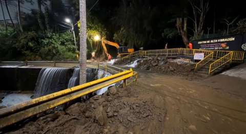 Habilitaron vías en Patio Bonito y Euskadi tras lluvias en Medellín