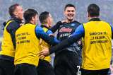 Napoli defendió la ventaja de su liderato con una victoria 2-0 sobre Sampdoria