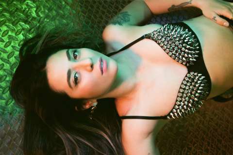 “Animal”, una canción sobre el empoderamiento de Daniella de Luca