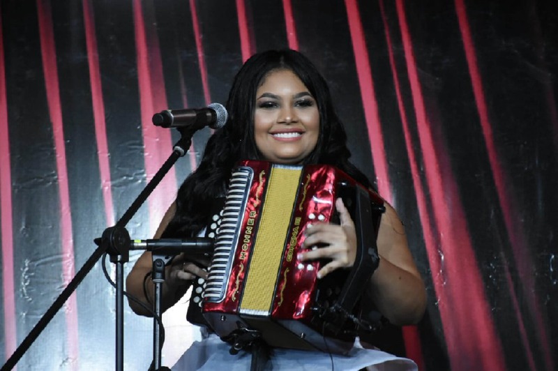 Jeimy Arrieta Ramos dice que en 20 o 25 festivales dedicados al vallenato ha ocupado los primeros lugares desde los siete años que ha estado vinculada a la música. / Cortesía  Festival de la Leyenda Vallenata