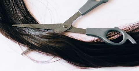 ¿Cuáles son los mejores momentos del 2024 para cortarse el cabello según la luna?