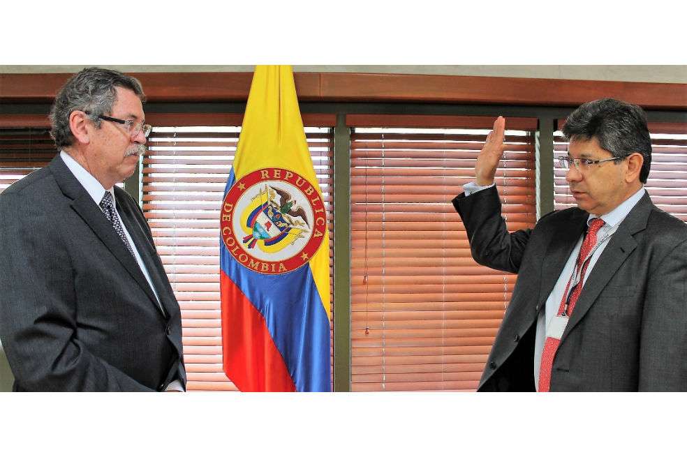 El magistrado Linares se posesionó como el nuevo presidente de la corporación.  / Corte Constitucional
