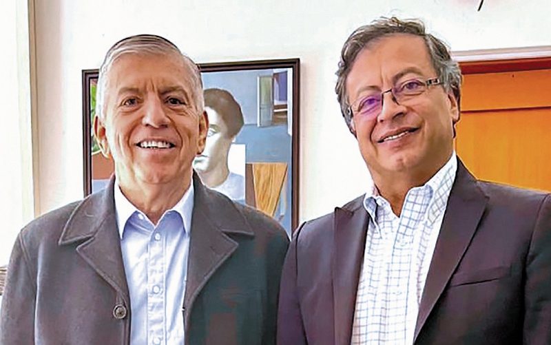 César Gaviria y Gustavo Petro se habían reunido a finales de febrero para conversar sobre el proceso de paz, conflicto armado, educación, política internacional, entre otros temas.
