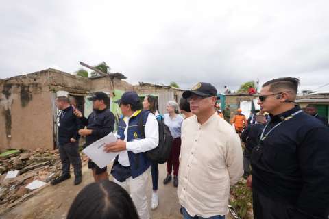 Así va la visita de Petro a San Andrés tras paso de huracán Julia