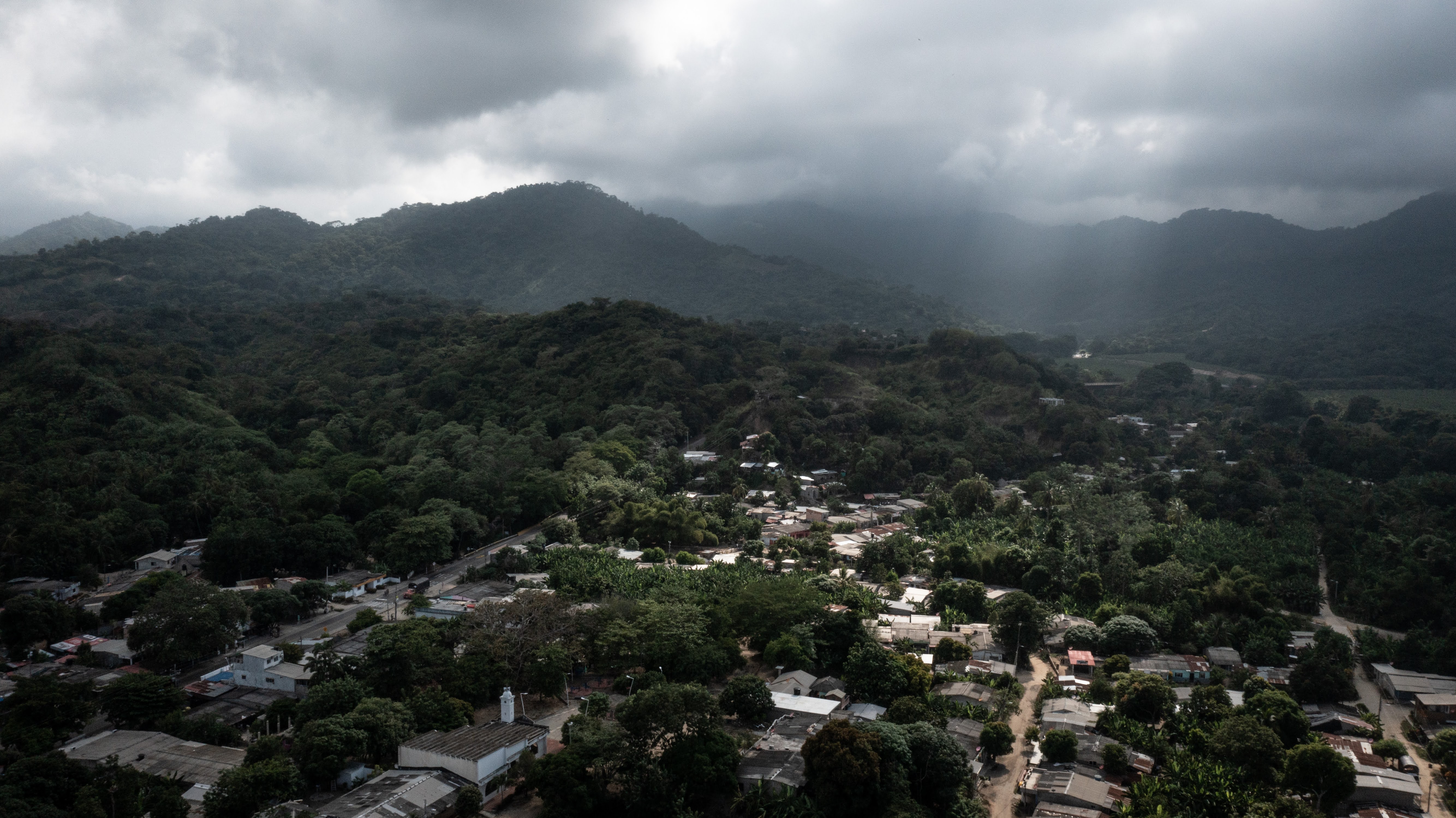 Panorámica en dron de la Sierra Nevada de Santa Marta.