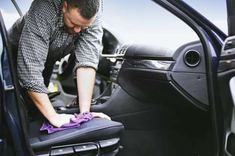 Conozca los cuidados que debe tener un carro estacionado por algunas semanas