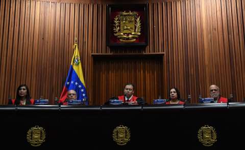 Supremo de Venezuela suspende directiva de otro partido chavista