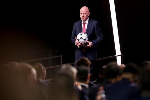 El capital simbólico de la UEFA puso contra las cuerdas a Infantino