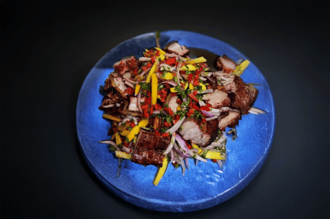 Ensalada acevichada de mango