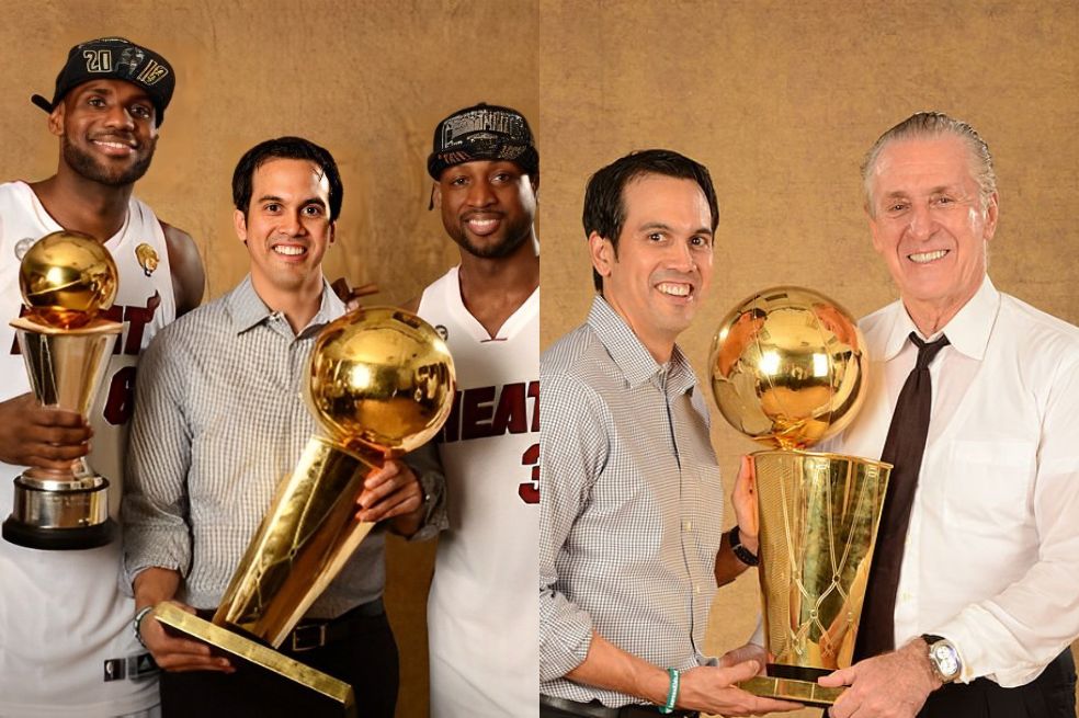 Erick Spoelstra ha llevado a Miami a seis de sus siete finales de la NBA y le ha dado dos de sus tres anillos. En la imagen de la izquierda, alza el trofeo con LeBron James y Dwyane Wade. En la derecha, lo acompaña Pat Riley.