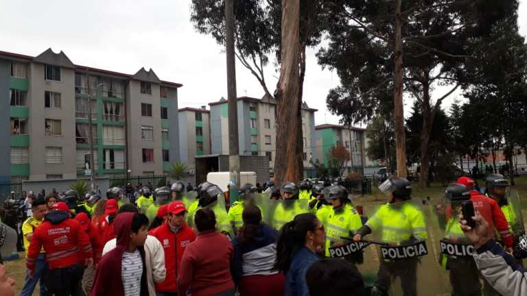 En compañía del Esmad, Distrito cierra predio en el que construirá colegio en Techo