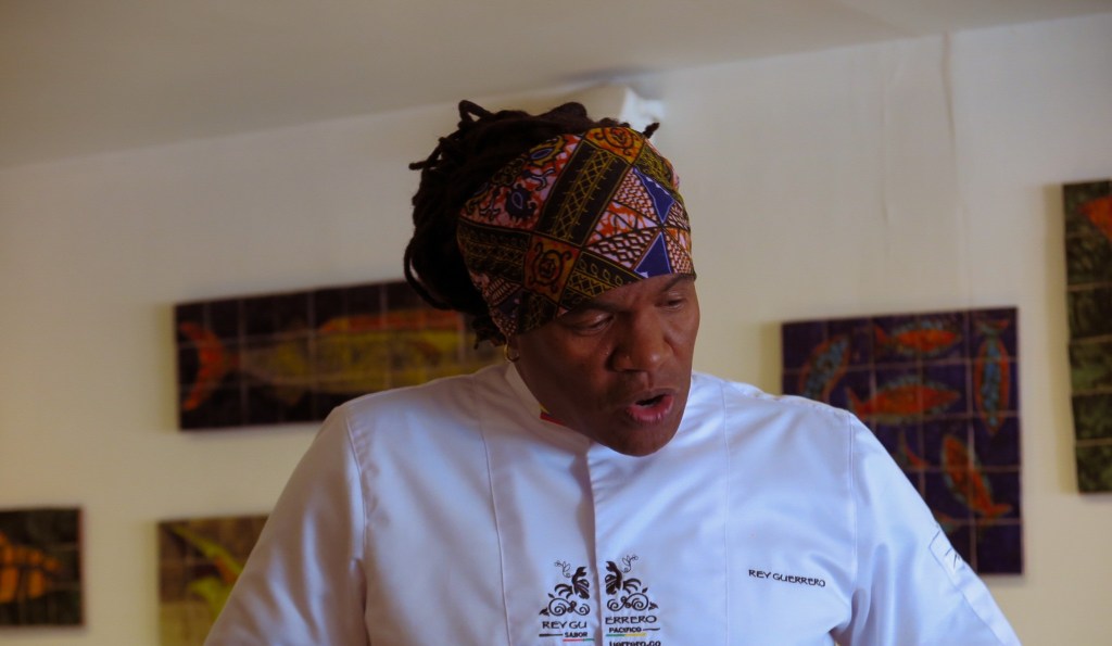 El chef experto en cocina del Pacífico habla de su carrera y anima a sus colegas a seguir trabajando duro.