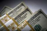 Dólar ganó $6 y cerró en $3.877