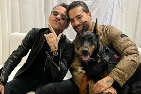 Marc Anthony y Maluma celebran el lanzamiento de su canción, de forma muy cariñosa
