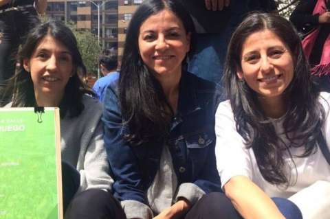 Las historiadoras que sacaron la academia a las calles