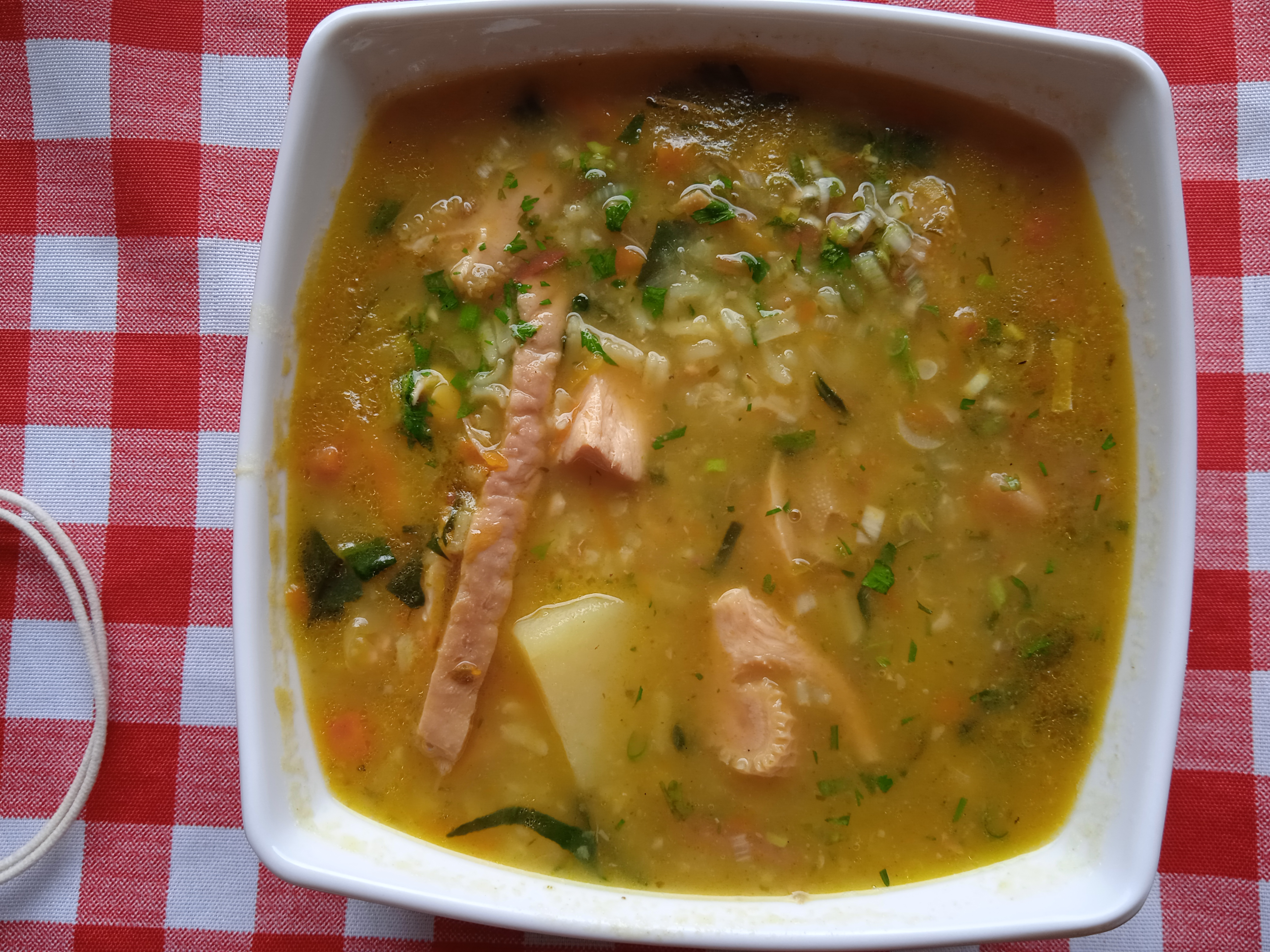 Sopa de menudencias
