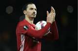 Cirujano que operó a Ibrahimovic afirmó que el sueco está lejos de su retiro