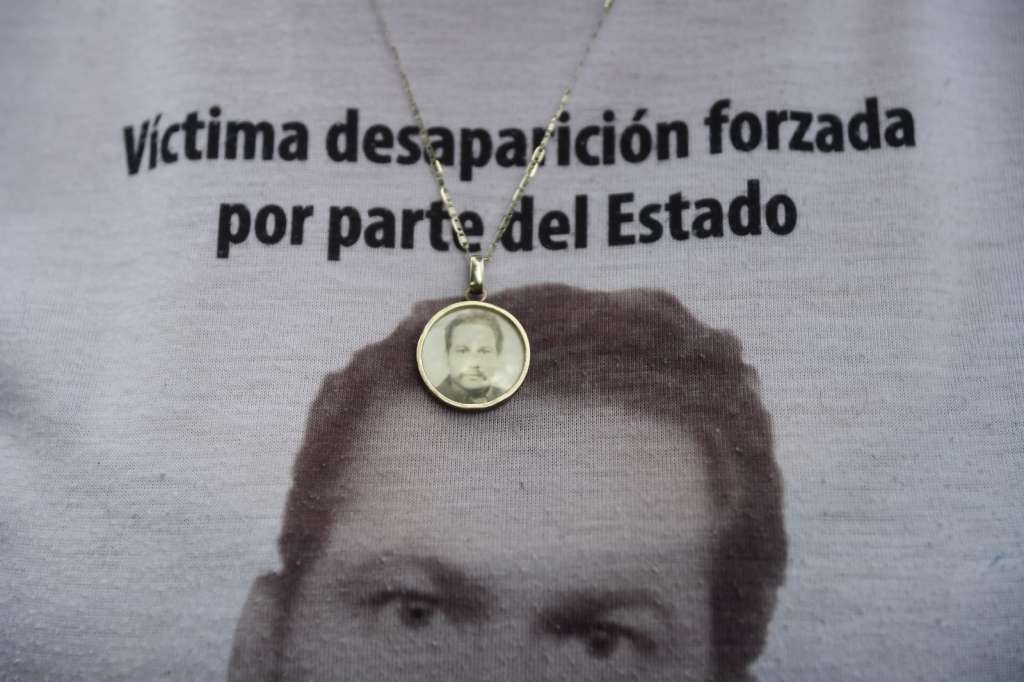 Siembra de Guayacanes Colectivo 82: 6