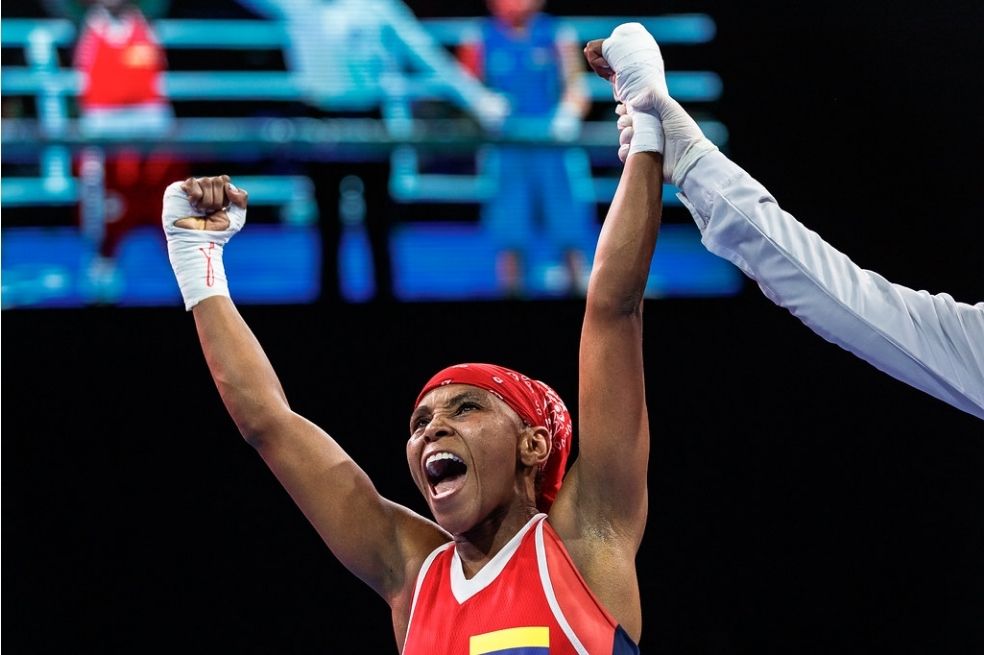 Ingrit Valencia venció a su rival en el Mundial de Boxeo y aseguró el Bronce.