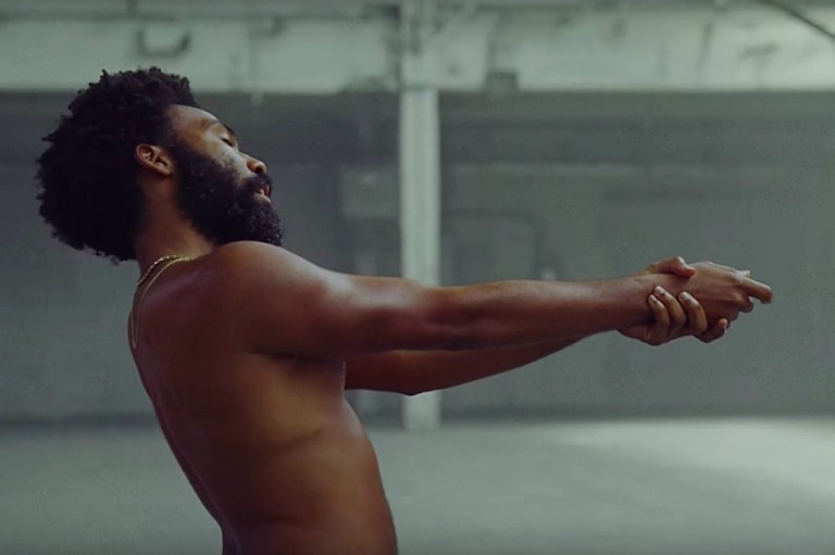 Video musical que critica a la sociedad estadounidense alcanza las 100 millones de visitas en Youtube