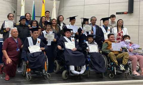 Crean modelo de educación flexible para pacientes de la red hospitalaria de Bogotá