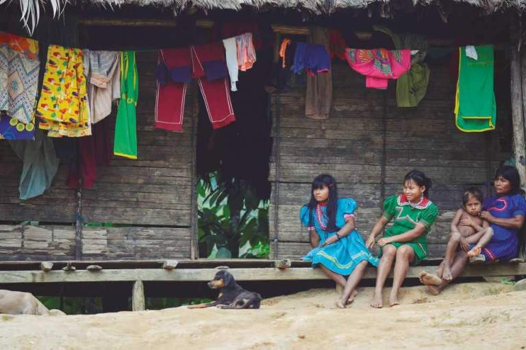 La guerra en Colombia no se detiene, a pesar del coronavirus